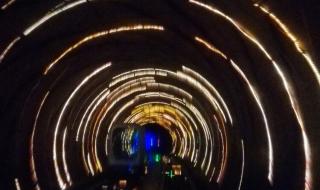 上海外滩时光隧道好玩吗 上海外滩隧道车祸